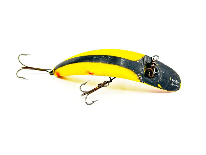 Saltwater Crankbait Lures-Helin Flatfish T4, Yellow with Black Stripe and Spots Color