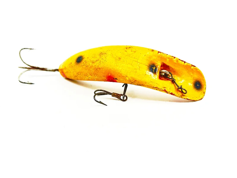 Wide Action Lures-Helin Flatfish T4, Yellow with Spots Color-Wooden