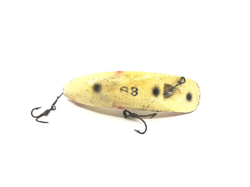 Vibrating Lures-Wooden Helin Flatfish S3 White with Black and Red Spots