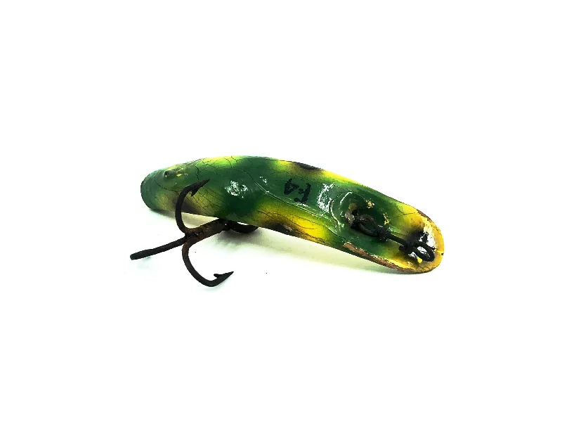 Bite Triggering Lures-Helin Wooden Flatfish F4, Frog Color